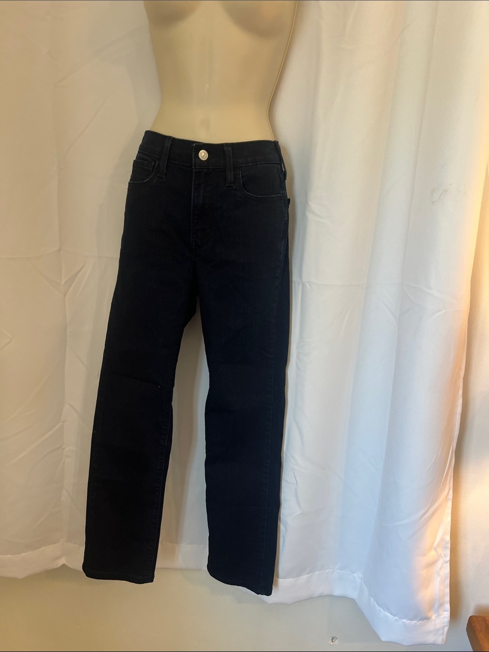 Levi’s Classic Navy Straight-Leg Jeans
